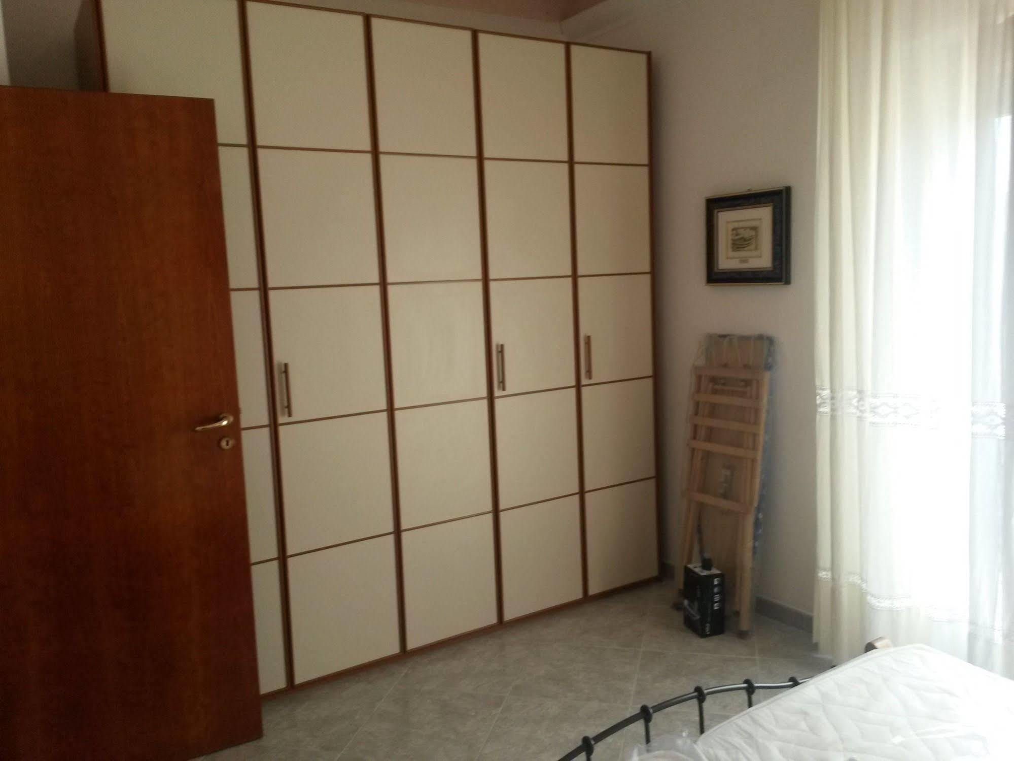 Mare And City House Manfredonia Bagian luar foto