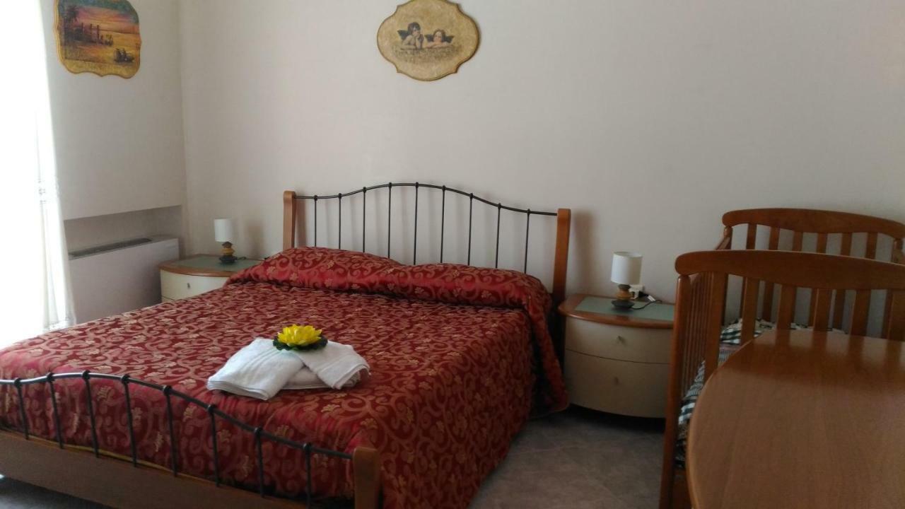Mare And City House Manfredonia Bagian luar foto