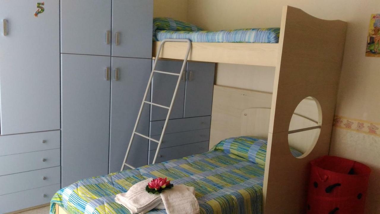 Mare And City House Manfredonia Bagian luar foto